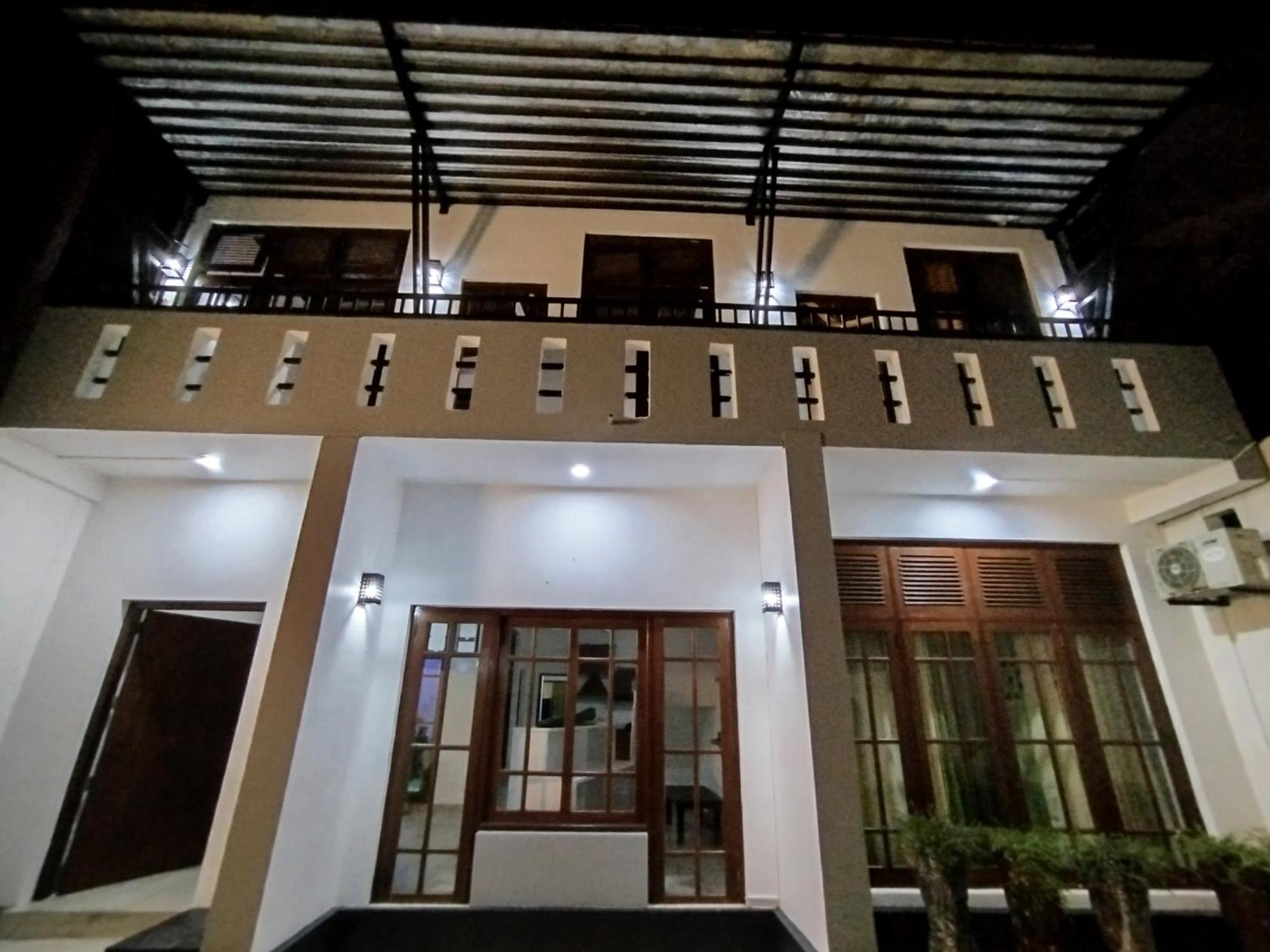 Hotel Elzangi à Negombo Extérieur photo